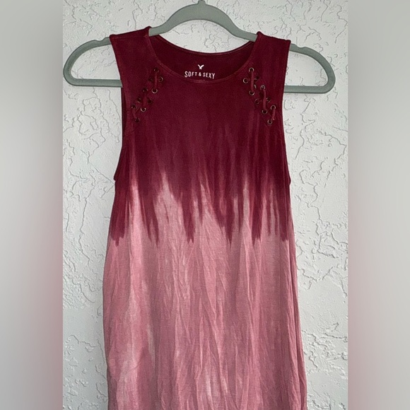 American Eagle Outfitters Soft & Sexy Burgundy to Pink Ombre Tank Top - Picture 2 of 9